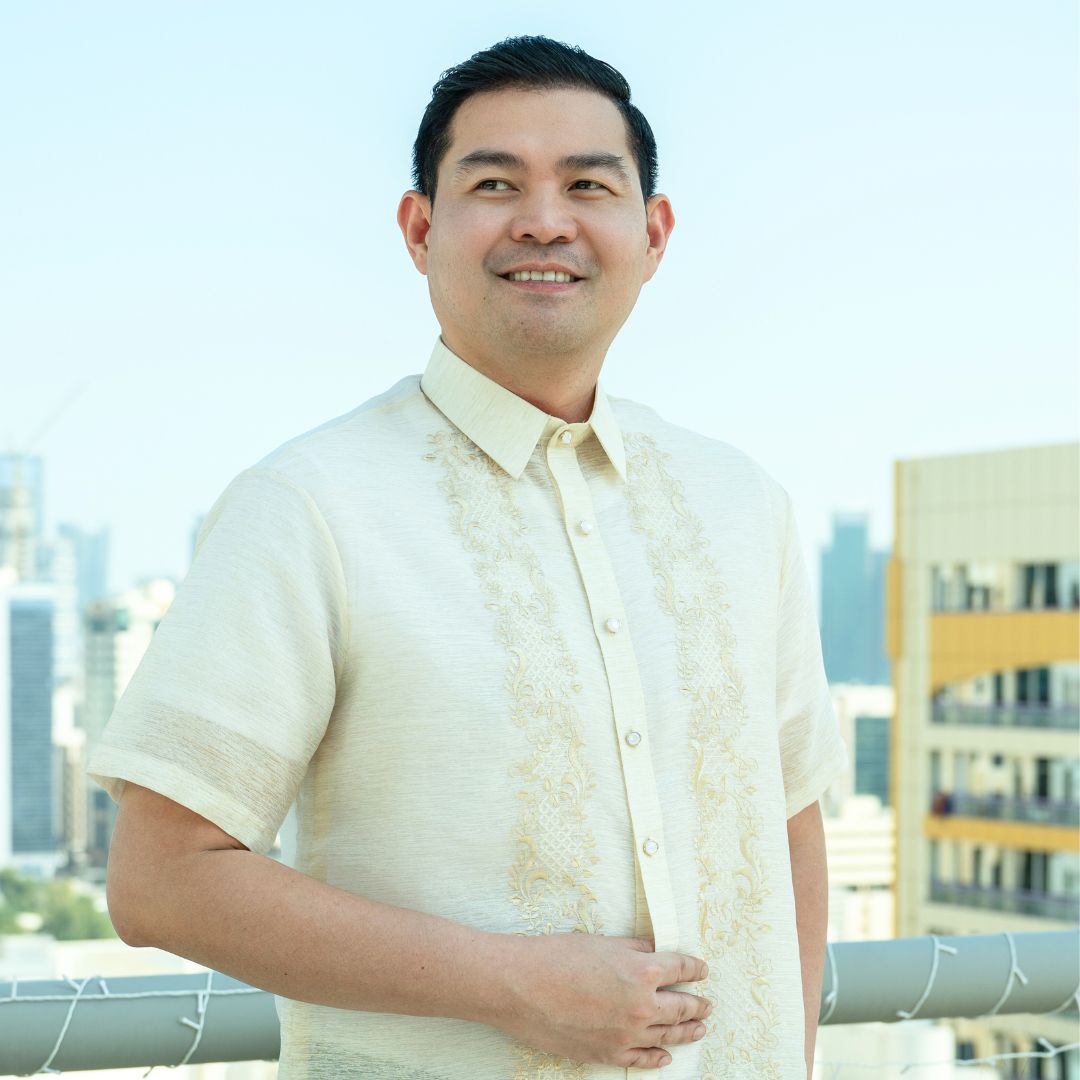 Pre-loved - Antonio Luna Piña-jusilin Barong