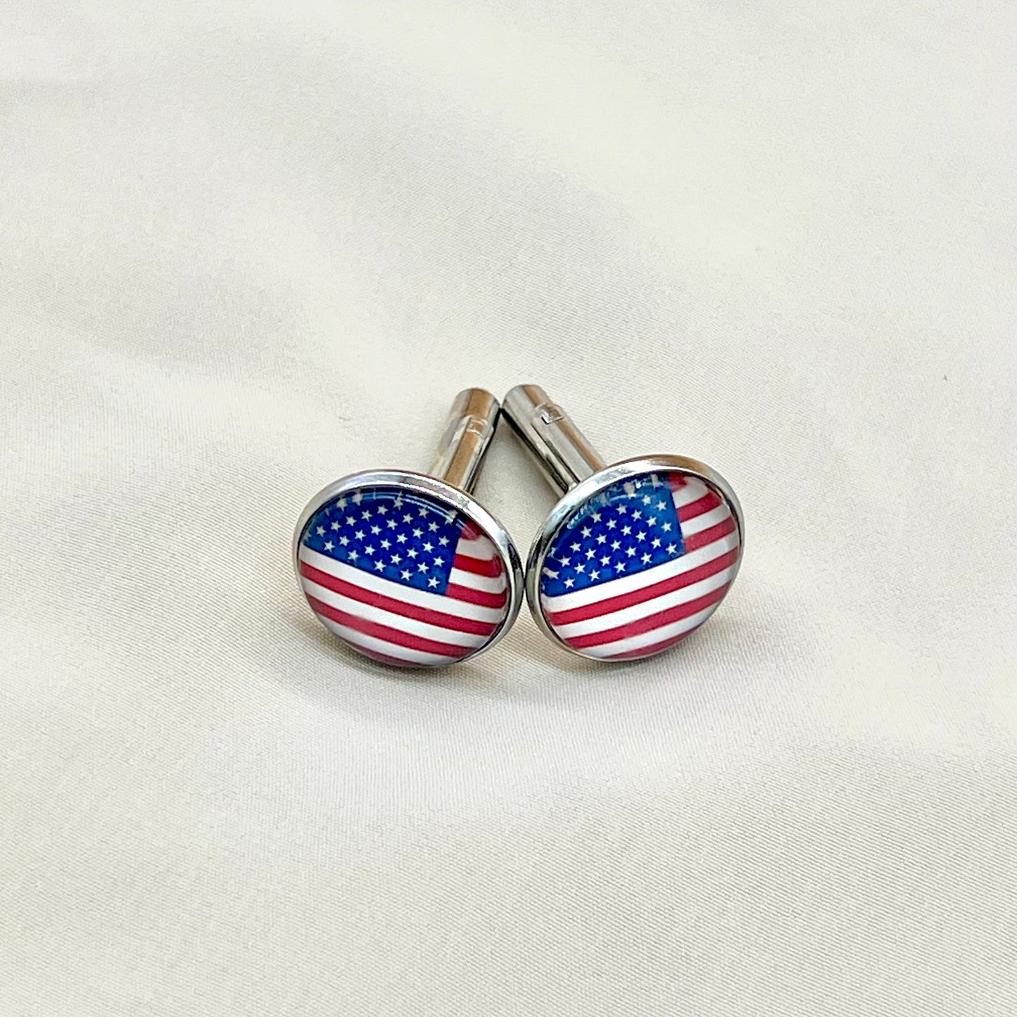 Cufflinks by country